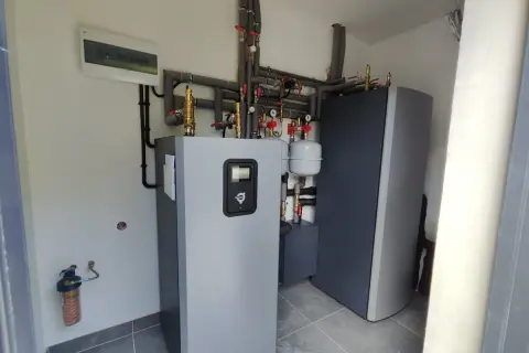 Pompy ciepła w nowych autach spalinowych to skomplikowane systemy. Mechanicy boją się ich naprawiać, bo to nie to samo co w kotłowni.