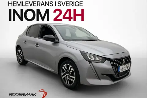 En silverfärgad begagnad Peugeot 208 står redo för hemleverans inom 24 timmar i Sverige.