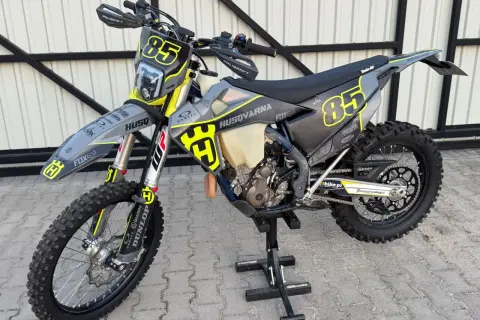 Husqvarna TE 250i – poznaj jego wyjątkowe cechy i najlepsze oferty
