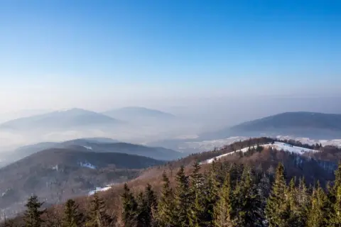 Góry z Rabki-Zdroju: Gorce czy Beskid Wyspowy? Szlaki i porady