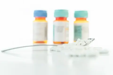 Typy konstytucyjne w homeopatii: jak wybrać odpowiednie leki?