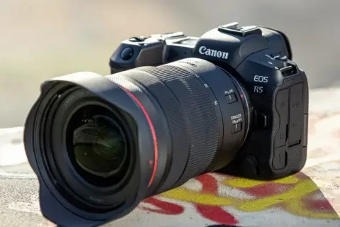 Czy warto kupić aparat fotograficzny? Oto 5 powodów, by to zrobić