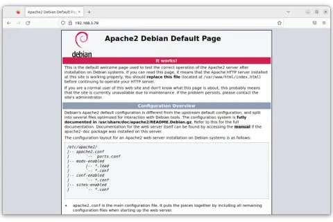 Page d'accueil par défaut d'Apache2 sur Debian, confirmant l'installation réussie. Le serveur est prêt.