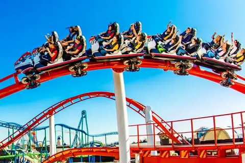 Ile kosztuje cała Energylandia? Poznaj wszystkie wydatki na wizytę.