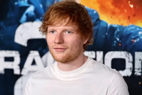 Ed Sheeran skąd pochodzi? Odkryj jego niezwykłe korzenie i wpływy