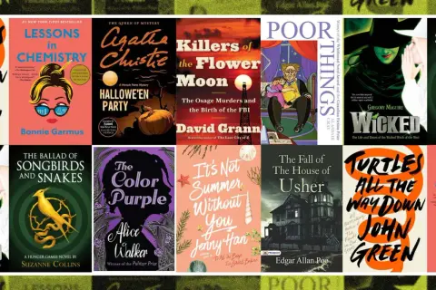 Affiche de livres, dont certains sont des livres adaptés en film comme "Wicked" et "The Ballad of Songbirds and Snakes".