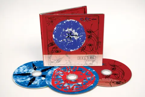 Deluxe Edition "Wish" zespołu The Cure, z trzema płytami CD.