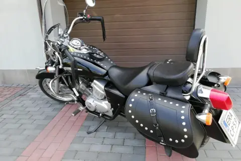 Honda Shadow 125: Pojemność baku, zasięg i spalanie wszystko, co musisz wiedzieć
