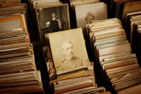 4 argumenty dlaczego warto czytać powieści historyczne, które zmienią twoje spojrzenie na historię