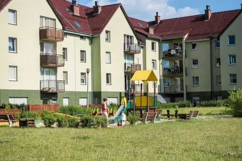 Mieszkanie komunalne: czy warto czekać? Poradnik od A do Z