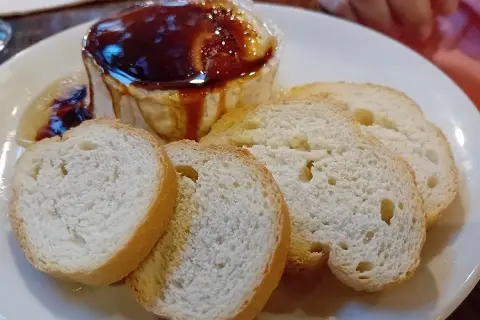 La Sacristía Tapas: ¿Qué pedir en este templo del tapeo sevillano?
