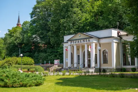 Duszniki-Zdrój: Atrakcje na każdą porę roku. Co robić?