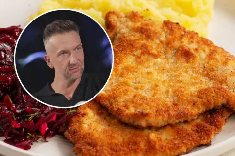 Sznycel a schabowy, idealny duet na talerzu. Obok puree ziemniaczane i surówka z buraczków.