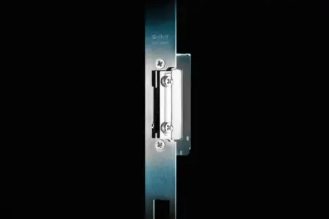 Gâche électrique pour portillon, modèle Effeff. Système de verrouillage sécurisé pour votre entrée.