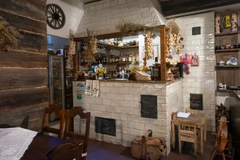Gdzie zjeść w Białej Podlaskiej? Odkryj najlepsze restauracje i smaki