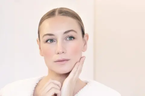 Piękna cera bez makijażu? Odkryj sekrety naturalnego blasku!