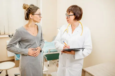 Urolog dla kobiet: Obalamy mit! Kiedy musisz iść i czego się spodziewać