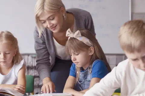 Co napisać wychowawcy na koniec roku, aby wyrazić wdzięczność?