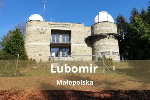 Obserwatorium astronomiczne na Lubomirze, Małopolska. Piękny szlak na górę prowadzi do tego miejsca.