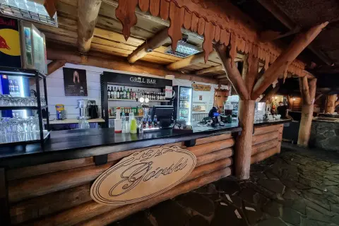 Górski grill bar: Smaki, sekrety i jak stworzyć go w domu?