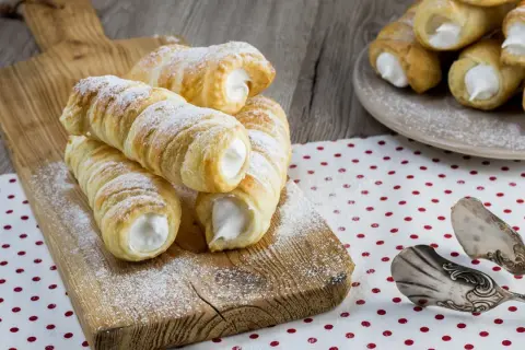Chrupiące rurki z kremem bez foremek? Mam na to patent!
