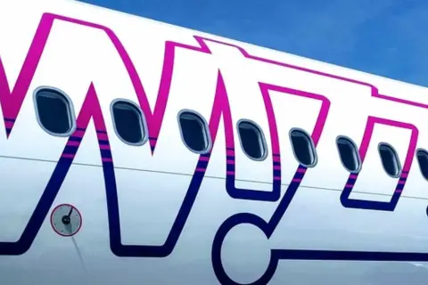 Wizz Air: Czy trzeba drukować kartę pokładową? Sprawdź najważniejsze informacje