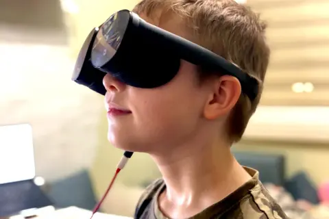 Jak wyłączyć tryb VR w VR Tube i poprawić komfort korzystania