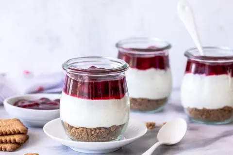 Einfache Desserts im Glas: Blitz-Rezepte ohne Backen