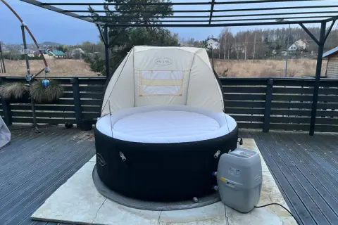 Lay-Z-Spa Miami: Czy to jacuzzi dla Ciebie? Koszty i opinie