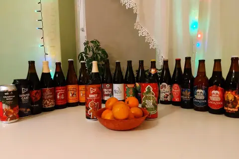 Kolekcja piw na zimowe wieczory: Winter Cake Spiced Stout, Korzenne Zimowe, Gingi Gingerbread Ale i inne świąteczne smaki.