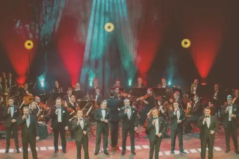 Ile trwa koncert 10 tenorów? Zaskakujące szczegóły o czasie trwania
