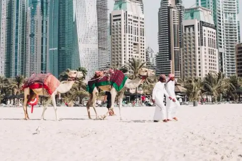 Czy w Dubaju jest bezpiecznie? Fakty o przestępczości i ochronie w mieście