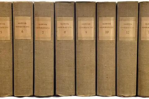 Słownik Królestwa Polskiego – Kluczowe informacje i znaczenie w historii