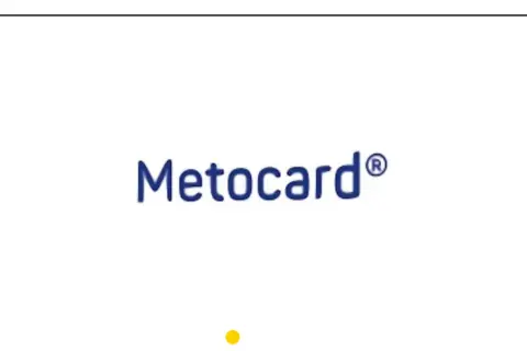 Niebieski napis Metocard® na białym tle.