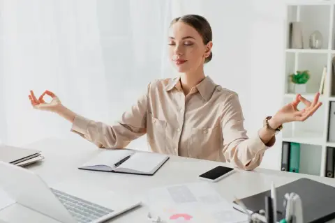 Medytacja mindfulness jak zacząć - proste kroki dla początkujących
