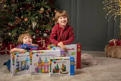 Integracja sensoryczna w domu: 15+ zabaw na rozwój i wyciszenie dziecka