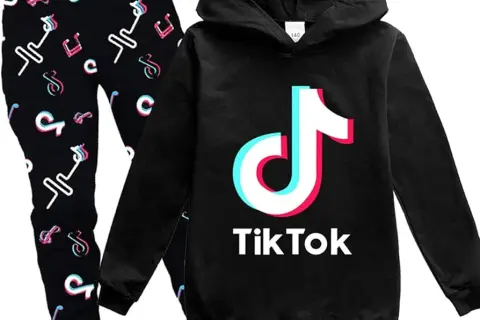 Bluza TikTok dla chłopca: Jak wybrać i gdzie kupić idealną?