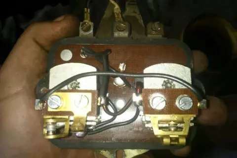 Alternator w Ursusie C-360: Koniec problemów z ładowaniem?