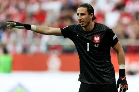 Kamil Grabara zarobki - szokujące kwoty piłkarskich kontraktów w Bundeslidze