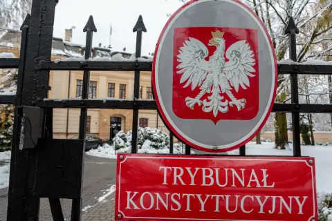 Trybunał Konstytucyjny: Kiedy powstał i jak zmieniała się jego rola?