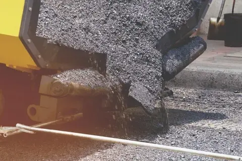 Co to jest uziarnienie kruszywa i dlaczego ma kluczowe znaczenie?