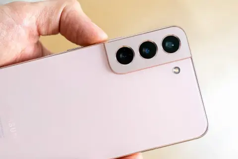 Jak ustawić aparat w Samsung S22, by robić idealne zdjęcia