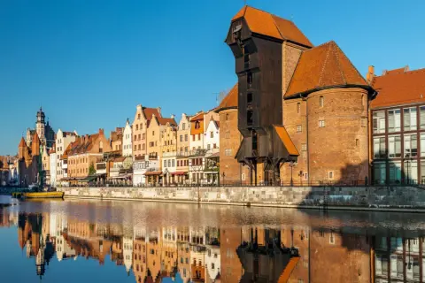 Czy Gdańsk ma dostęp do morza? Odkryj jego portowe znaczenie