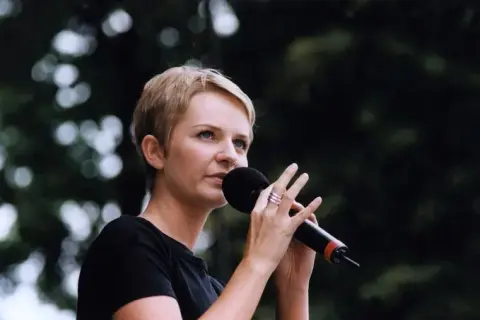 Orła cień: Kto śpiewa? Historia i kulisy wielkiego hitu
