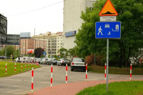 Straż miejska a parkowanie na osiedlu: Kiedy dostaniesz mandat?