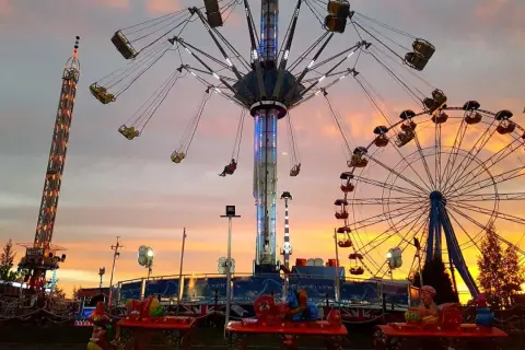 Lunapark Sowiński Władysławowo: Atrakcje, Ceny, Porady Planuj z Nami!