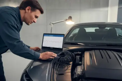 Chip tuning: Kiedy zgłosić? Uniknij problemów z prawem i polisą