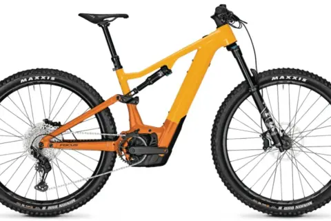 Enduro do 15 tys. zł: Co kupić i jak nie żałować? Poradnik eksperta
