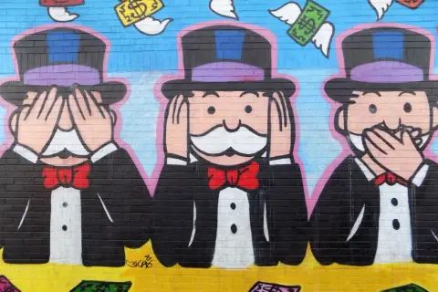 Ile pieniędzy w Monopoly Polska: Zaskakujące różnice w edycji!