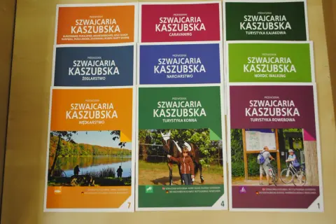 Książki z serii "Szwajcaria Kaszubska" zachęcają do aktywnego wypoczynku: wędkowania, żeglarstwa, jazdy konnej, rowerowej i narciarstwa.